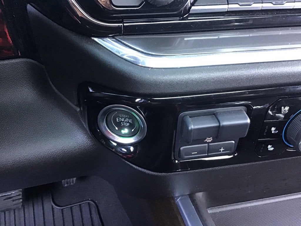 2025 Chevrolet Silverado 3500 HD High Country DRW