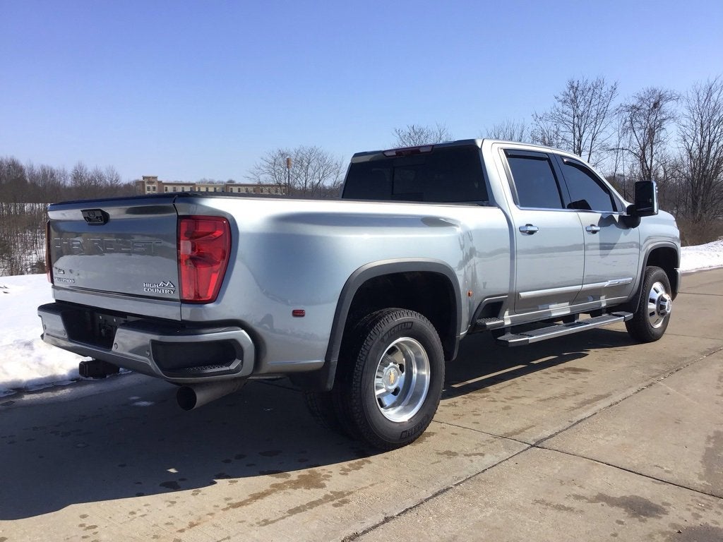 2025 Chevrolet Silverado 3500 HD High Country DRW