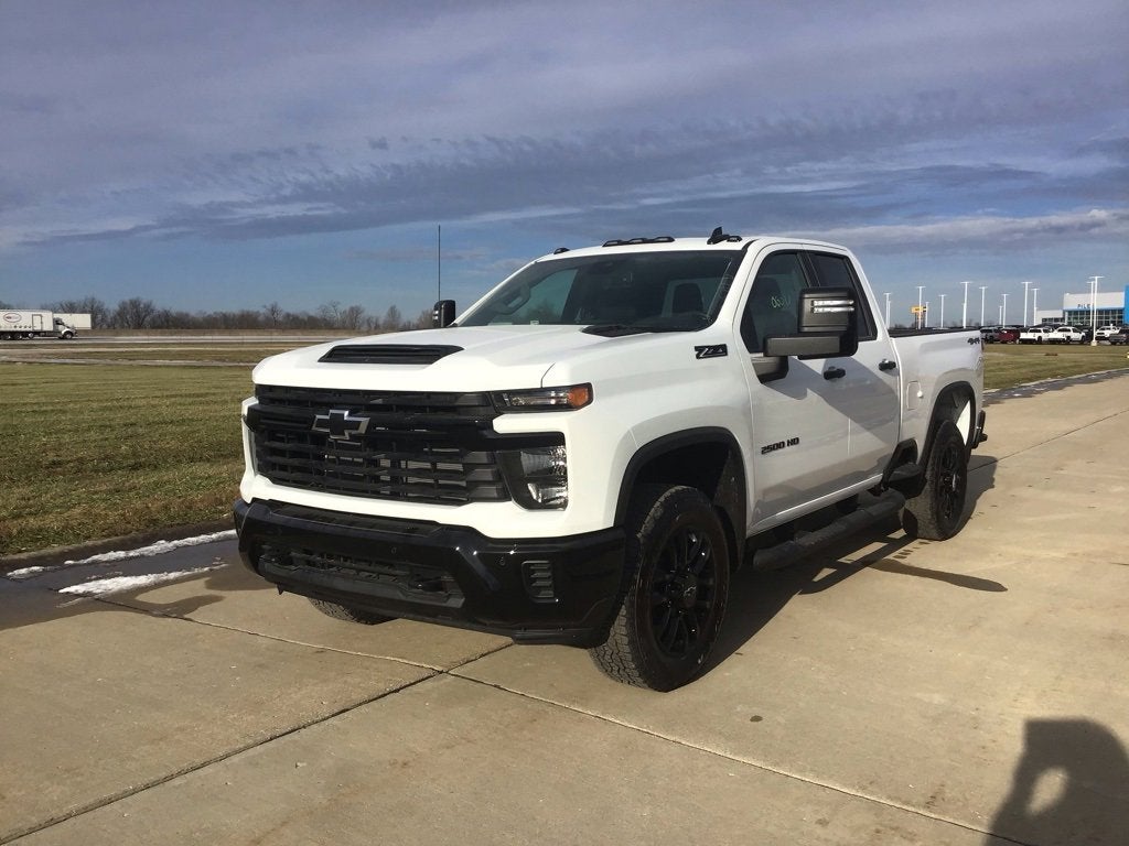 2026 Chevrolet Silverado 2500 HD Custom