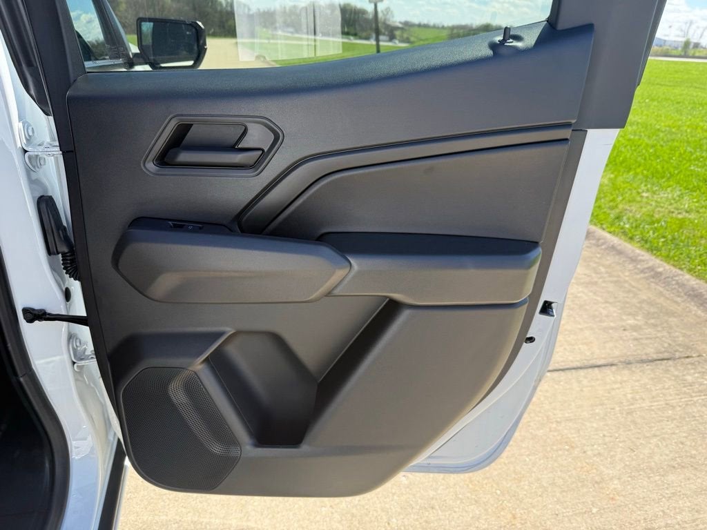 2024 Chevrolet Colorado WT