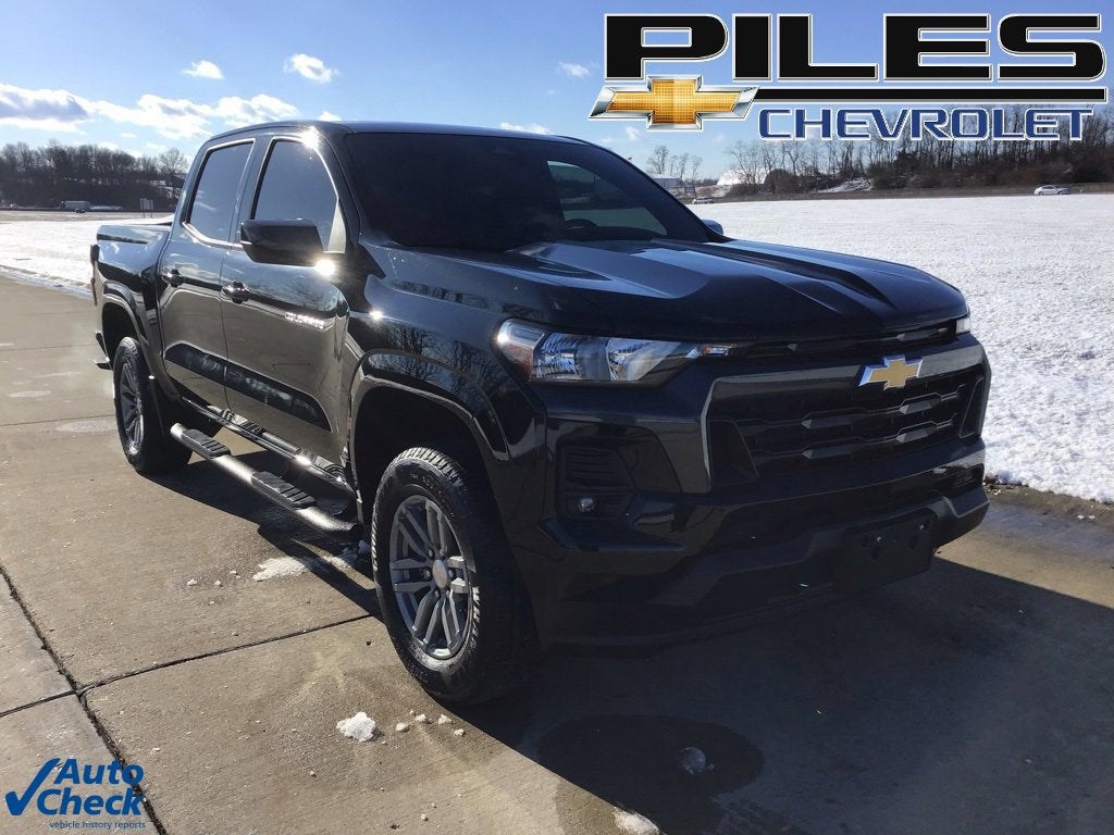 2024 Chevrolet Colorado LT
