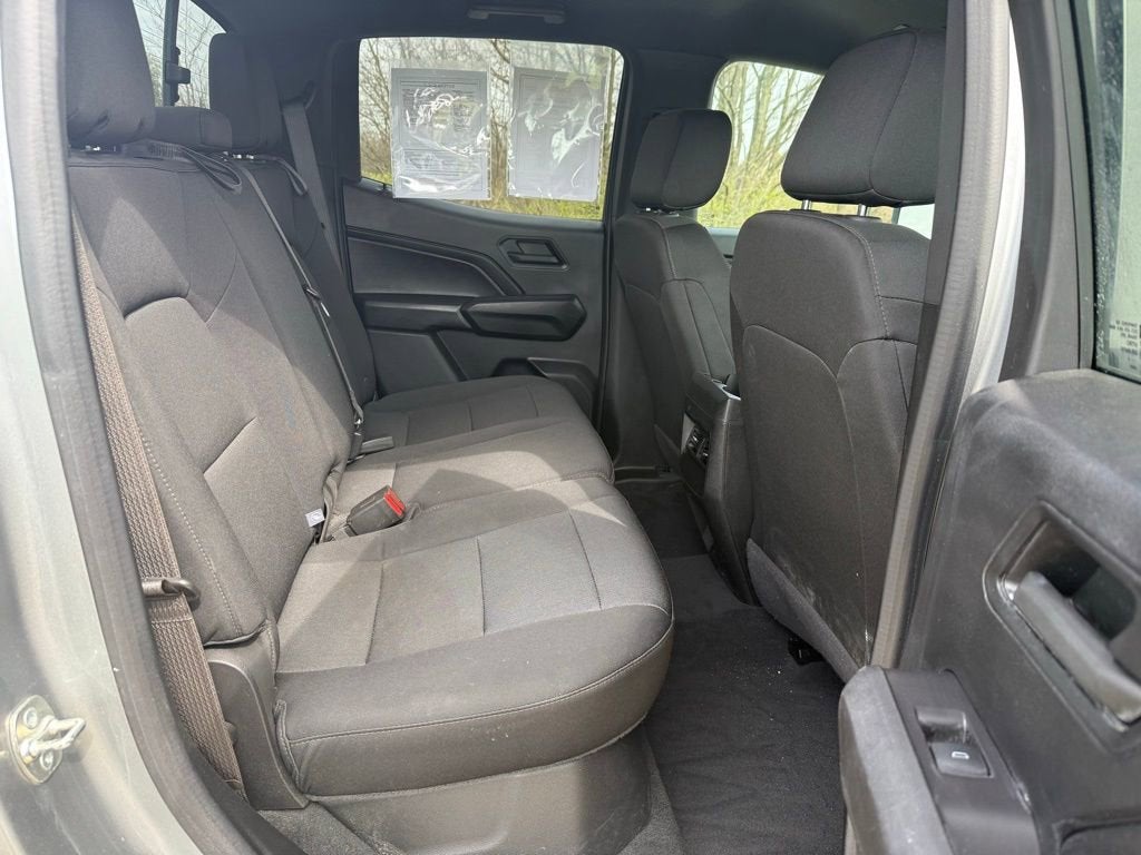 2024 Chevrolet Colorado WT