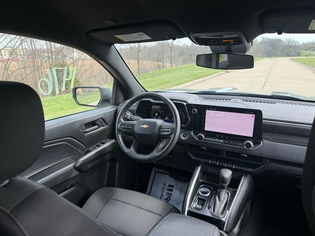 2024 Chevrolet Colorado WT