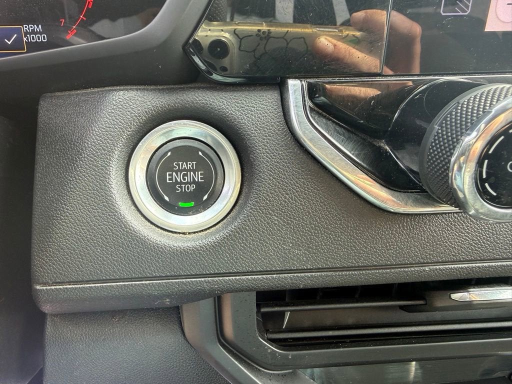 2024 Chevrolet Colorado WT