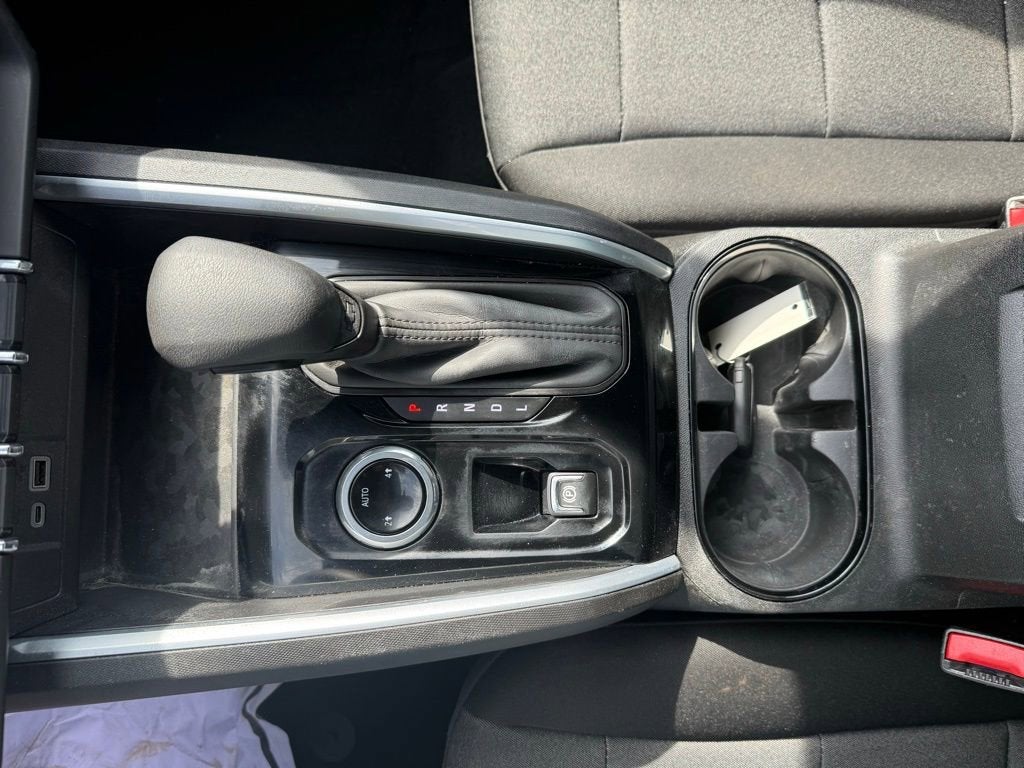 2024 Chevrolet Colorado WT