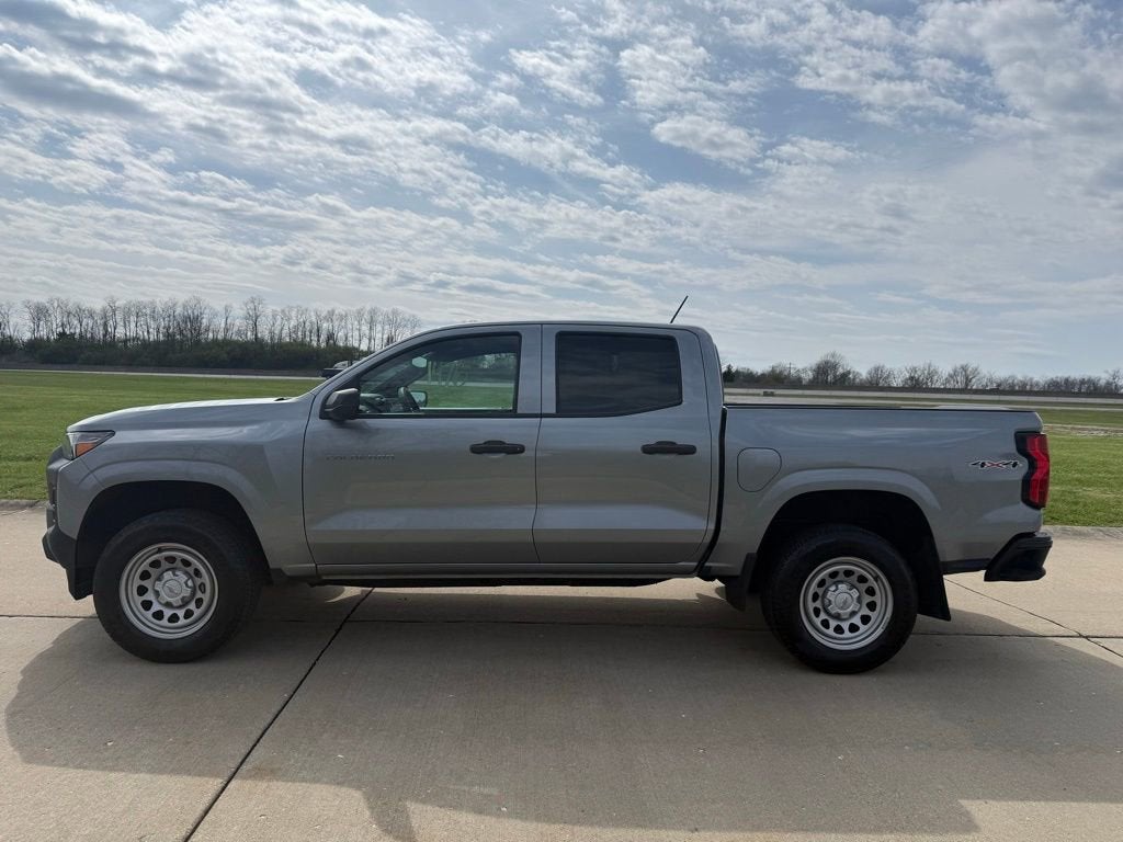 2024 Chevrolet Colorado WT