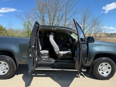 2017 Chevrolet Colorado 2WD WT