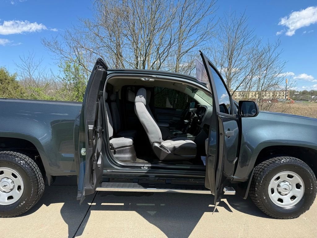 2017 Chevrolet Colorado 2WD WT