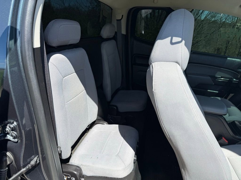 2017 Chevrolet Colorado 2WD WT