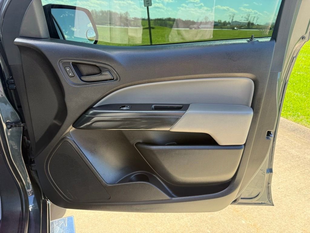 2017 Chevrolet Colorado 2WD WT