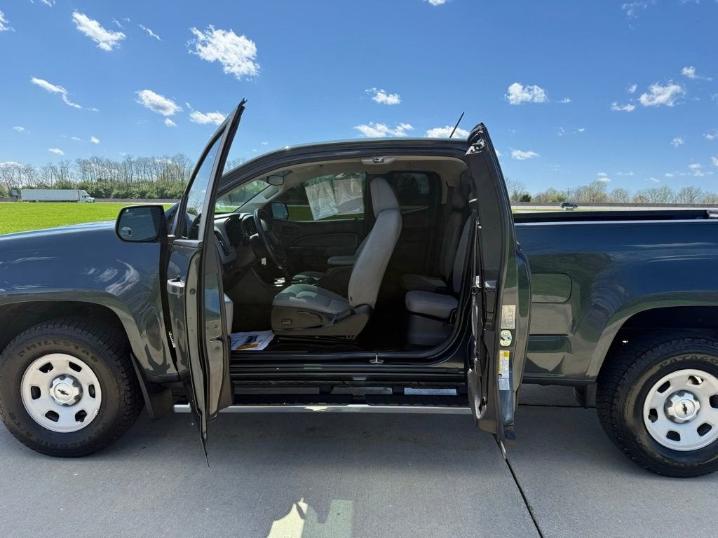 2017 Chevrolet Colorado 2WD WT