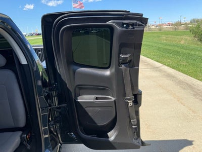 2017 Chevrolet Colorado 2WD WT