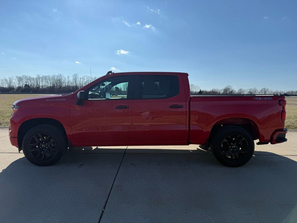 2023 Chevrolet Silverado 1500 Custom