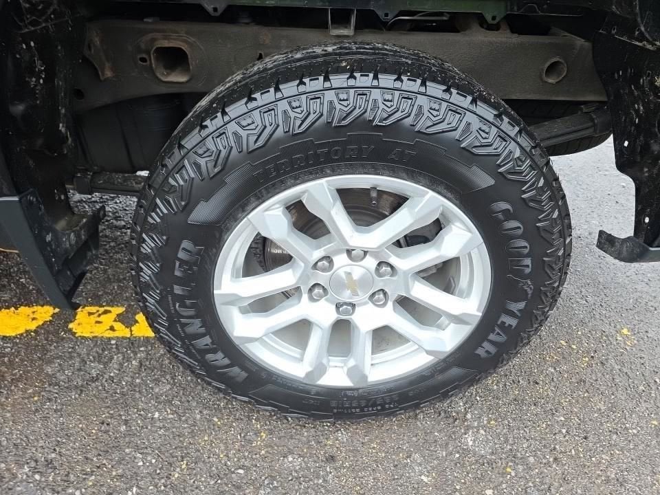 2023 Chevrolet Silverado 1500 LT (2FL)