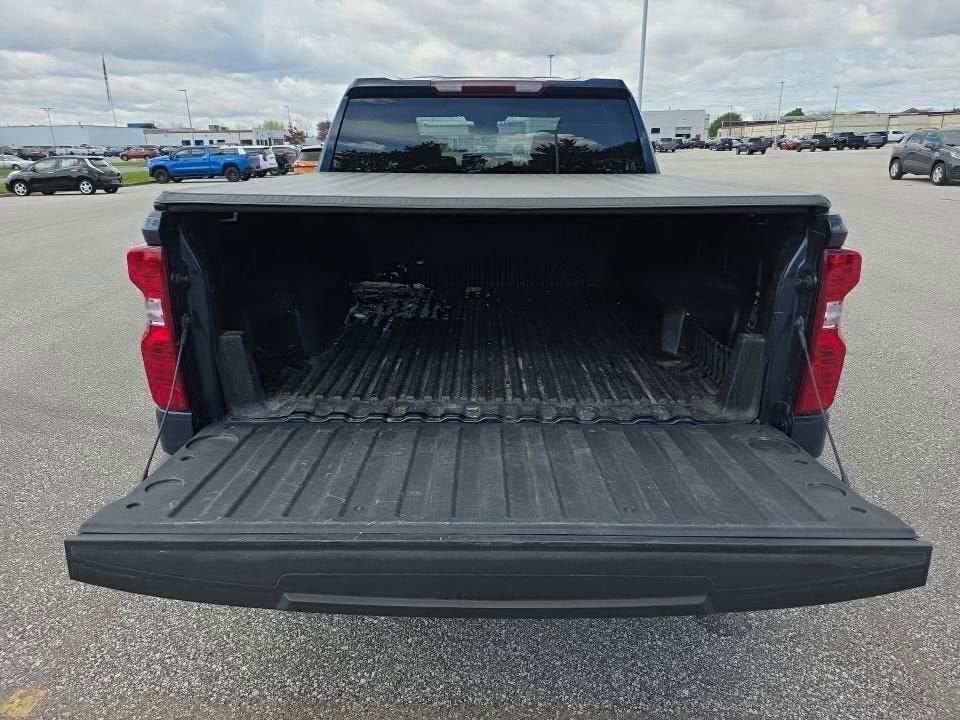 2023 Chevrolet Silverado 1500 LT (2FL)