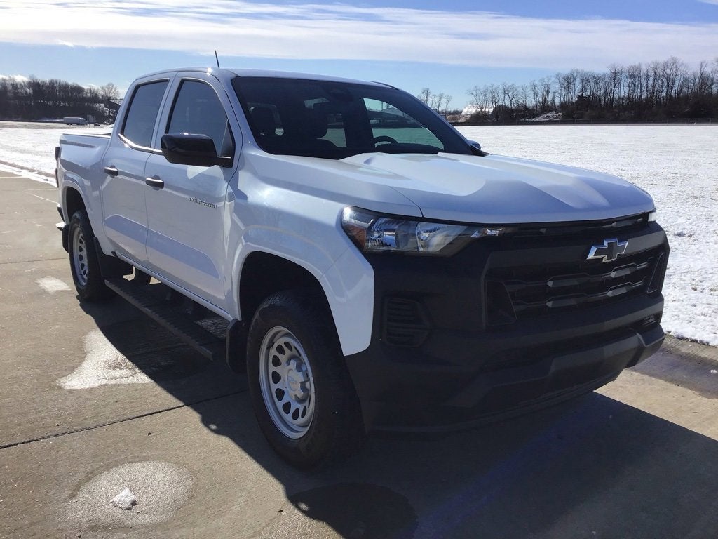 2024 Chevrolet Colorado WT