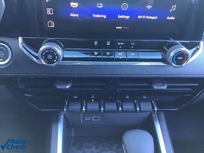 2024 Chevrolet Colorado WT