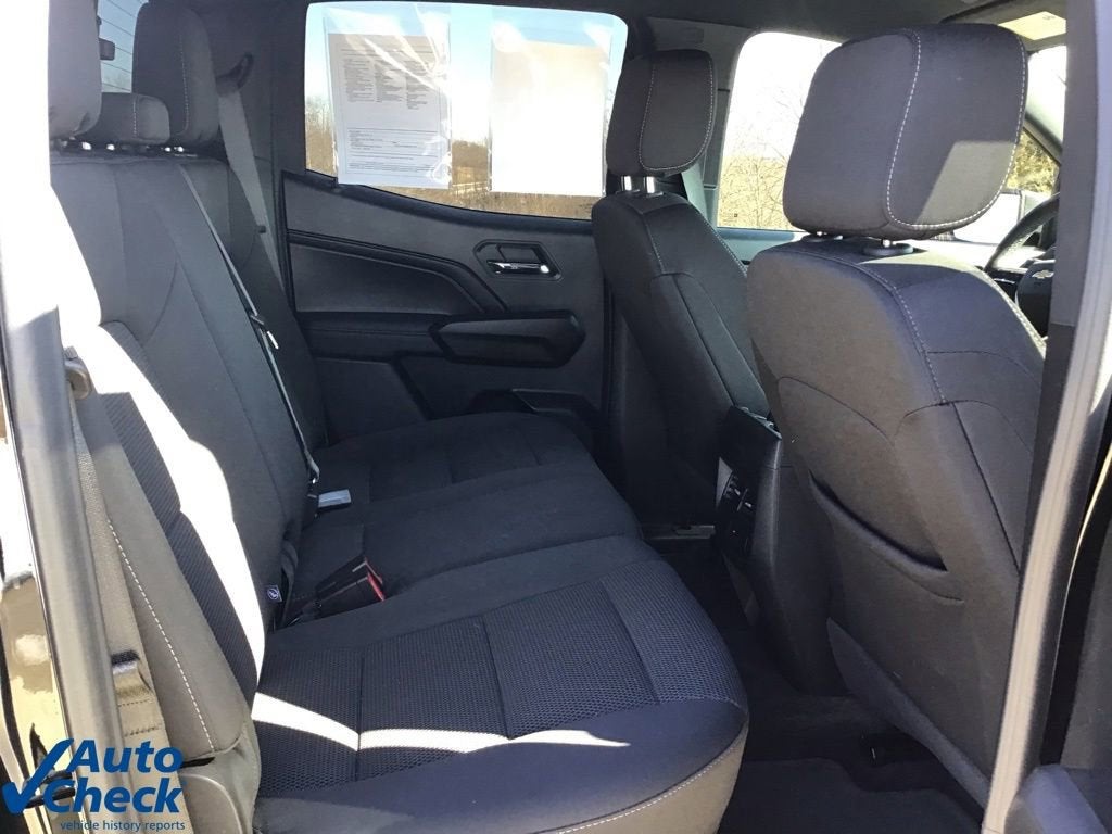 2025 Chevrolet Colorado WT/LT