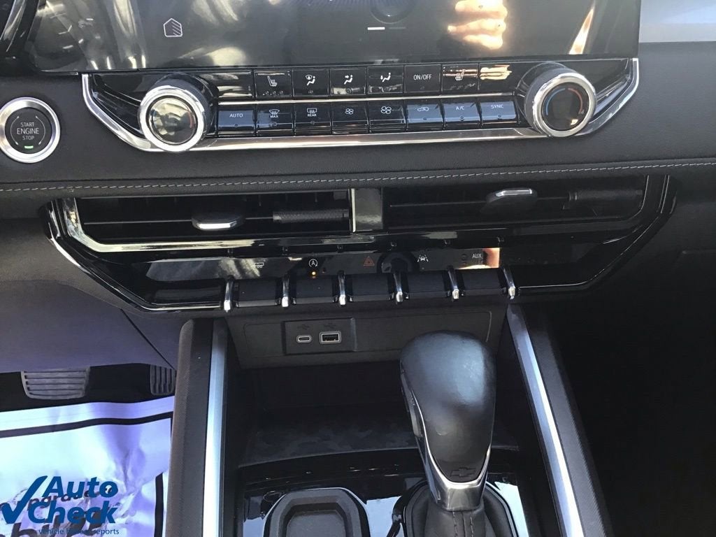 2025 Chevrolet Colorado WT/LT