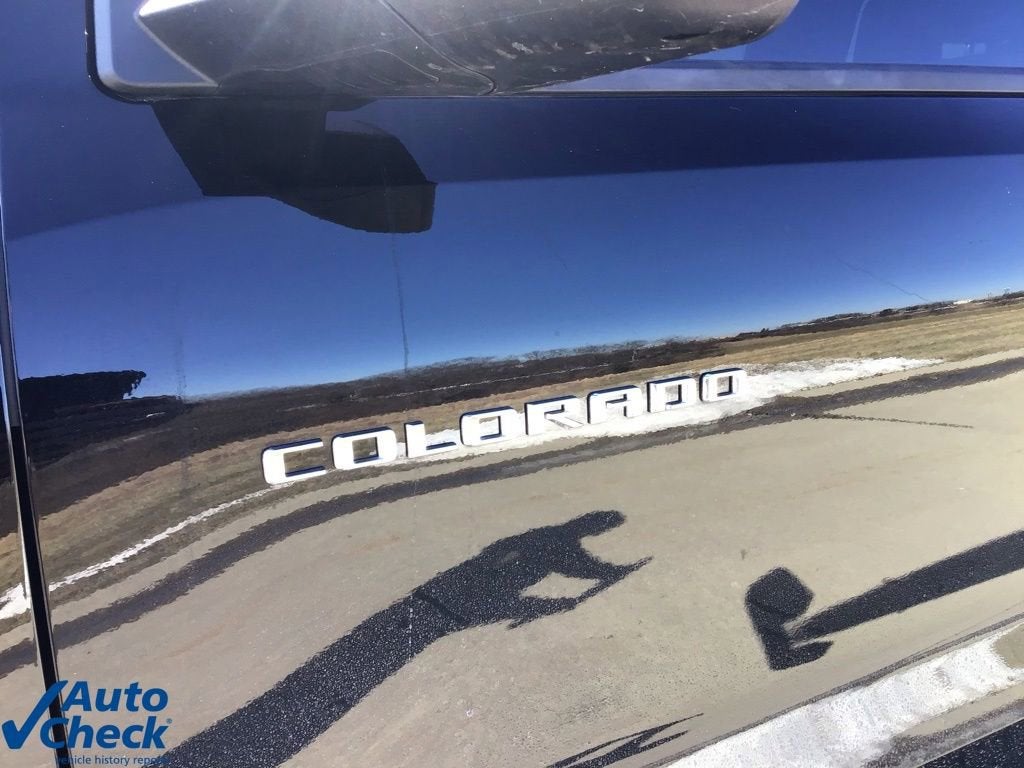 2025 Chevrolet Colorado WT/LT