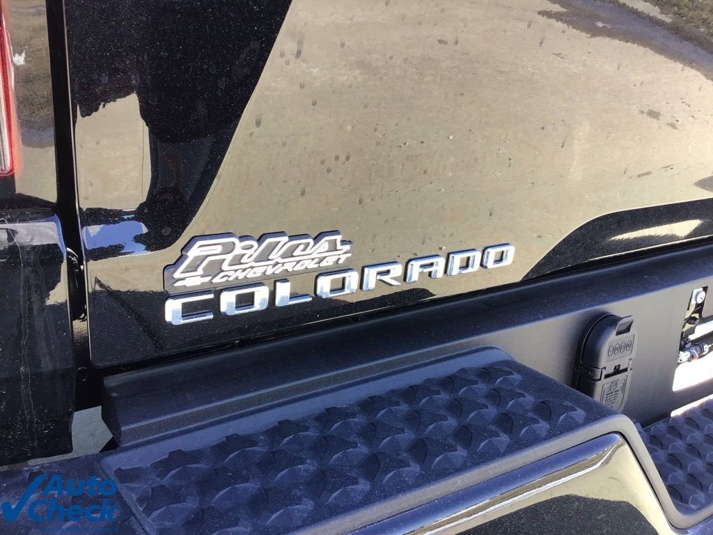 2025 Chevrolet Colorado WT/LT