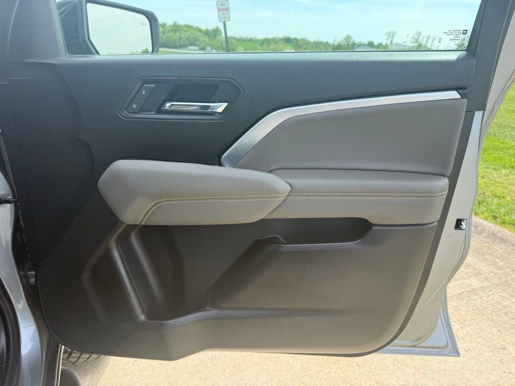 2025 Chevrolet Colorado ZR2