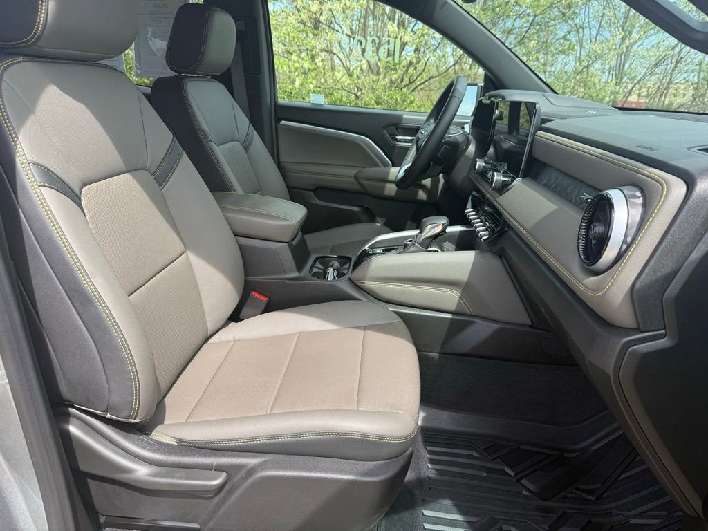 2025 Chevrolet Colorado ZR2