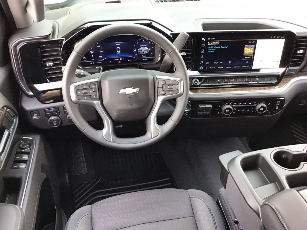 2025 Chevrolet Silverado 1500 LT (2FL)