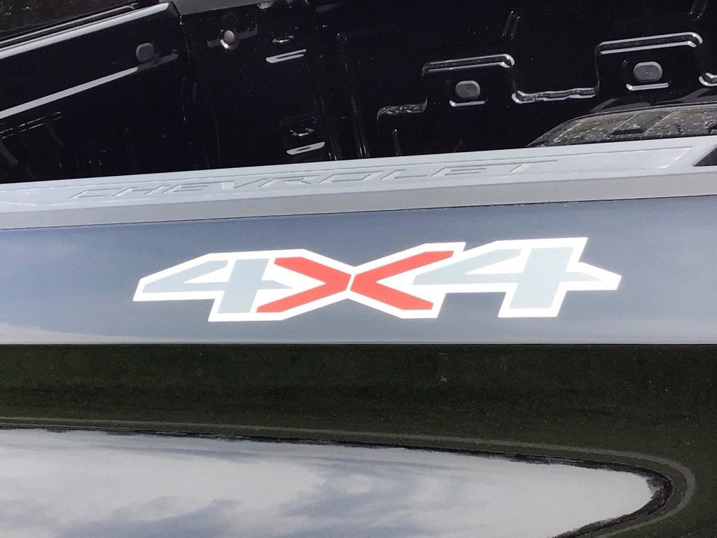 2025 Chevrolet Silverado 1500 LT (2FL)