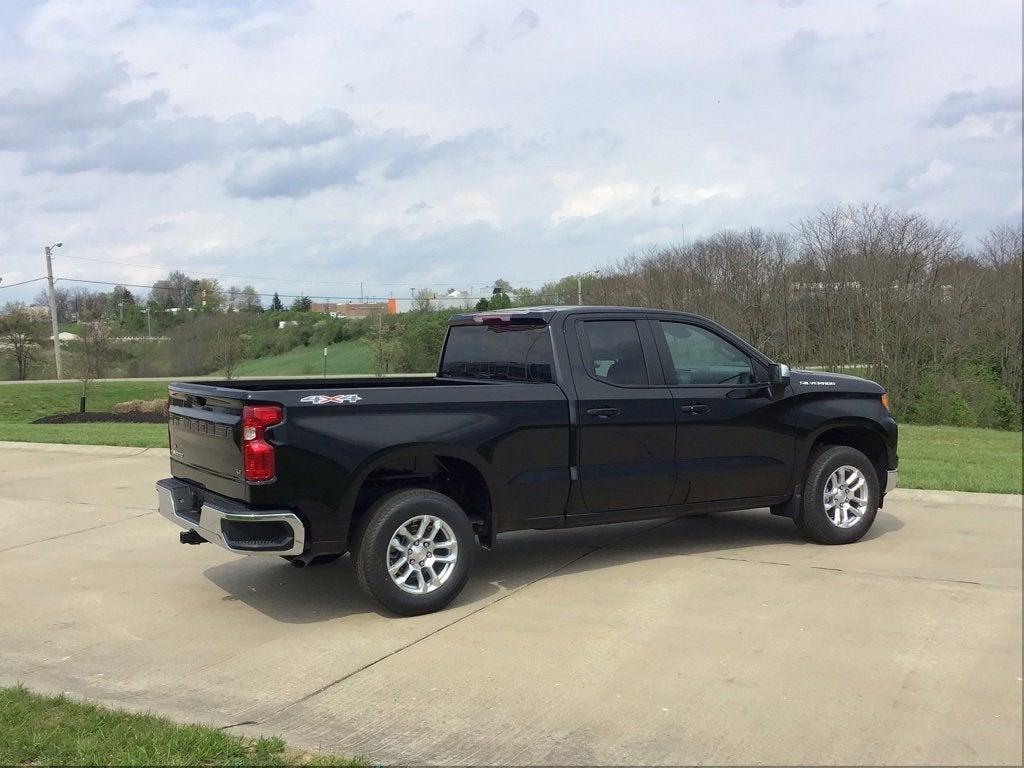 2025 Chevrolet Silverado 1500 LT (2FL)