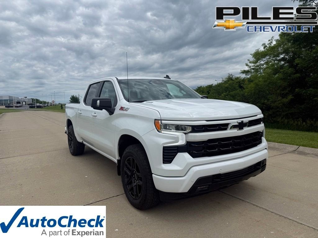 2026 Chevrolet Silverado 1500 RST 4X4 Crew Cab Short Box's photo