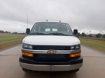 2025 Chevrolet Express Cargo WT