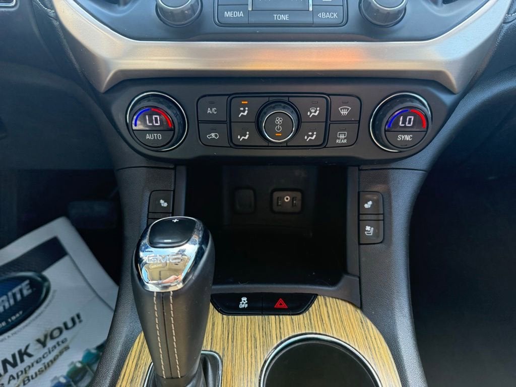 2017 GMC Acadia Denali