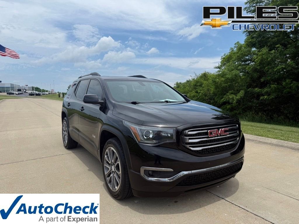 2017 GMC Acadia SLT