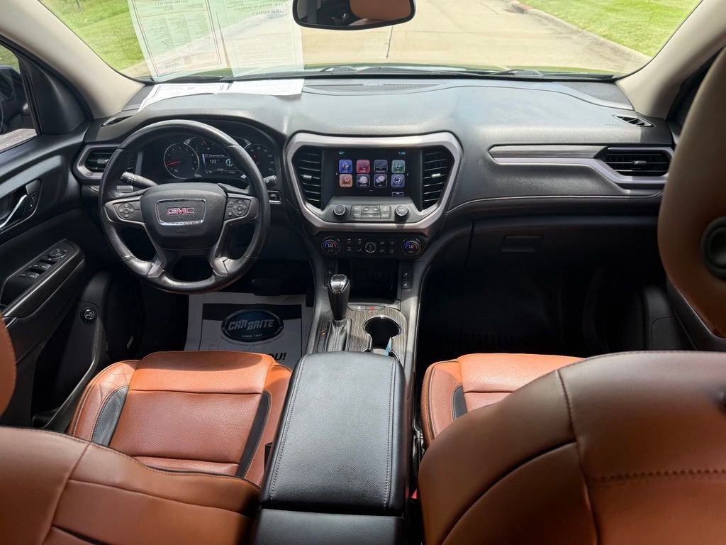 2017 GMC Acadia SLT