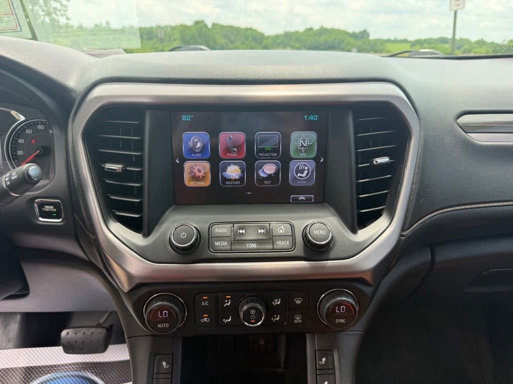2017 GMC Acadia SLT