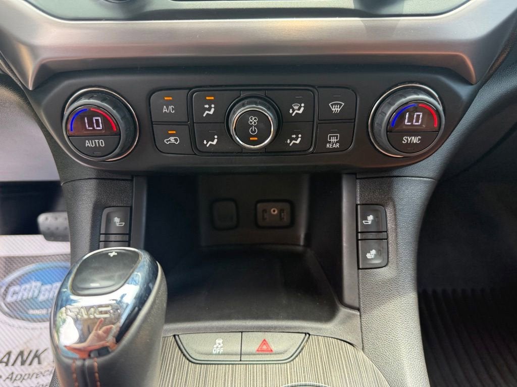 2017 GMC Acadia SLT