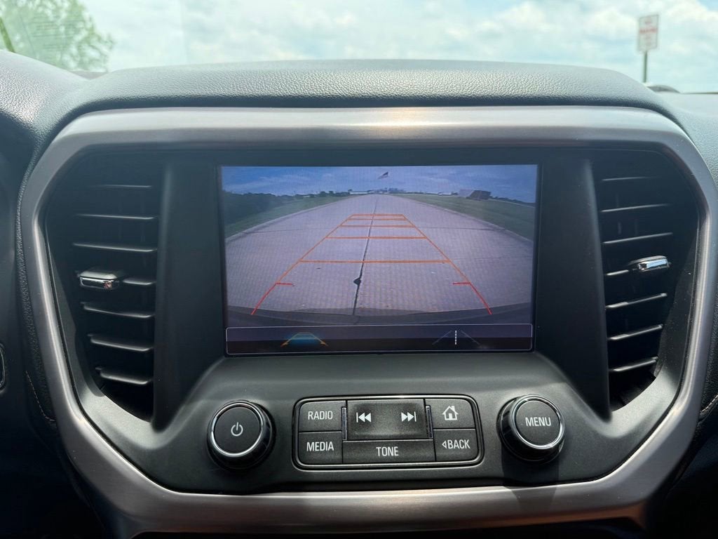 2017 GMC Acadia SLT