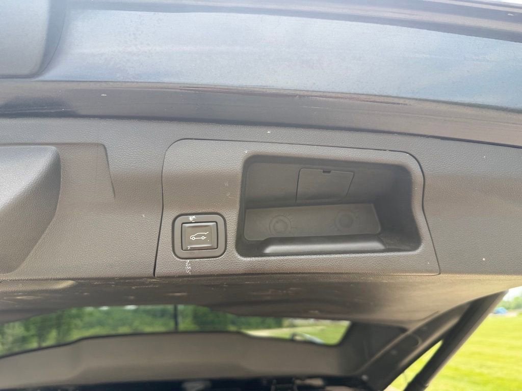 2017 GMC Acadia SLT