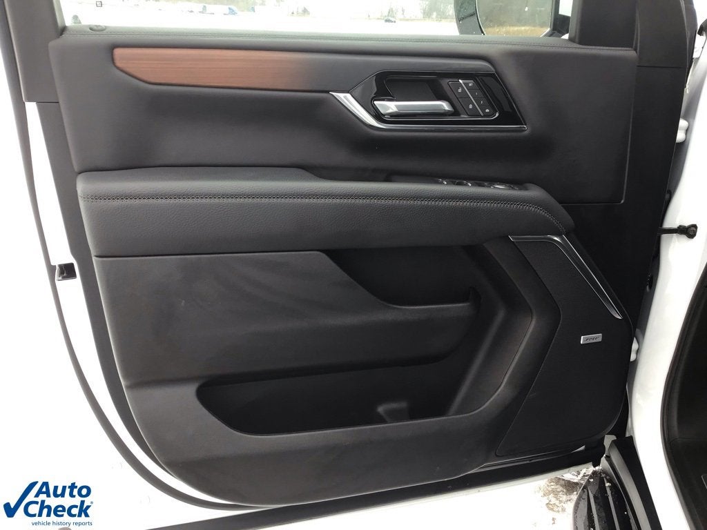 2025 GMC Yukon XL Denali