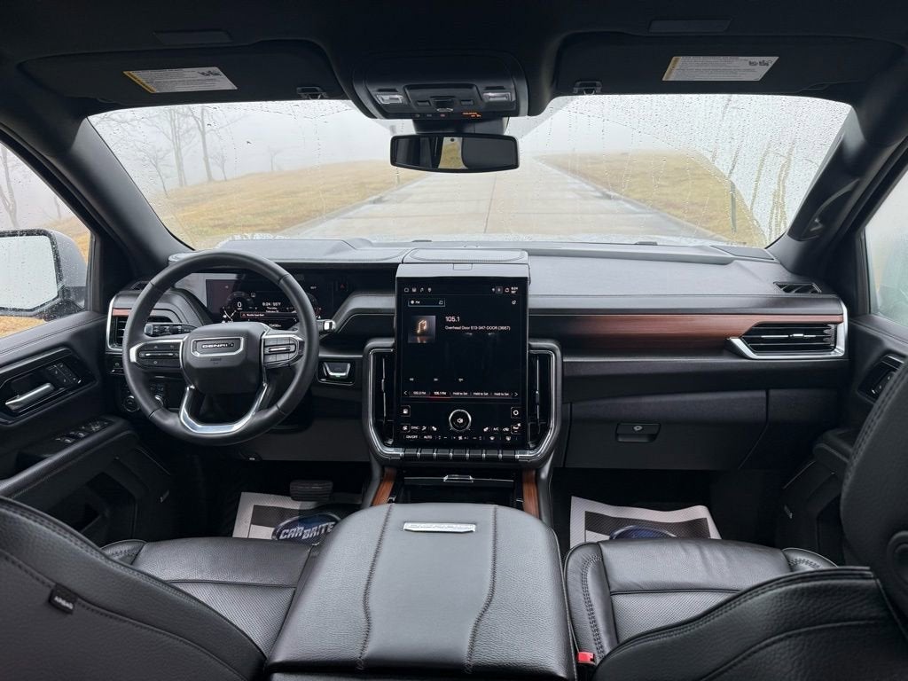 2025 GMC Yukon XL Denali