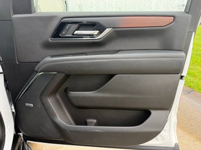 2025 GMC Yukon XL Denali