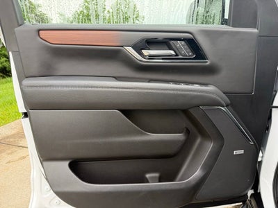 2025 GMC Yukon XL Denali