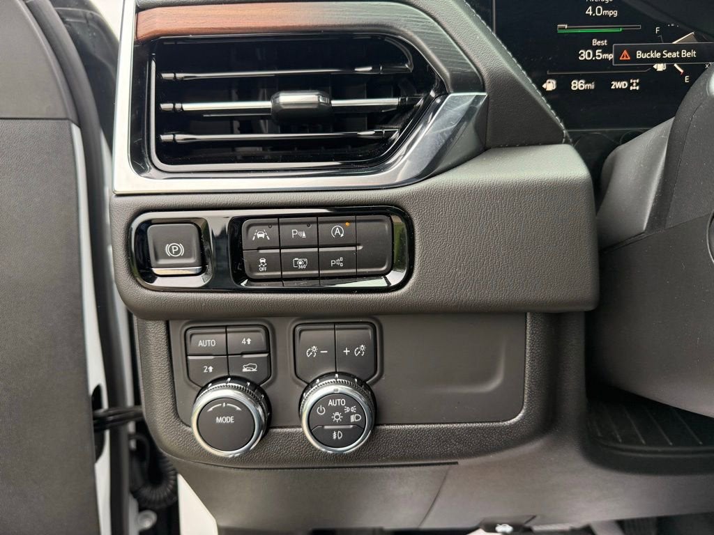 2025 GMC Yukon XL Denali