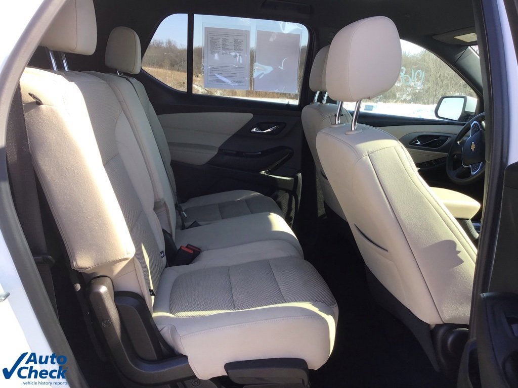 2023 Chevrolet Traverse LS