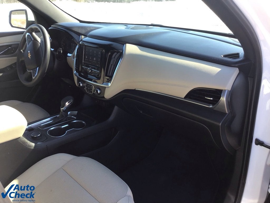 2023 Chevrolet Traverse LS