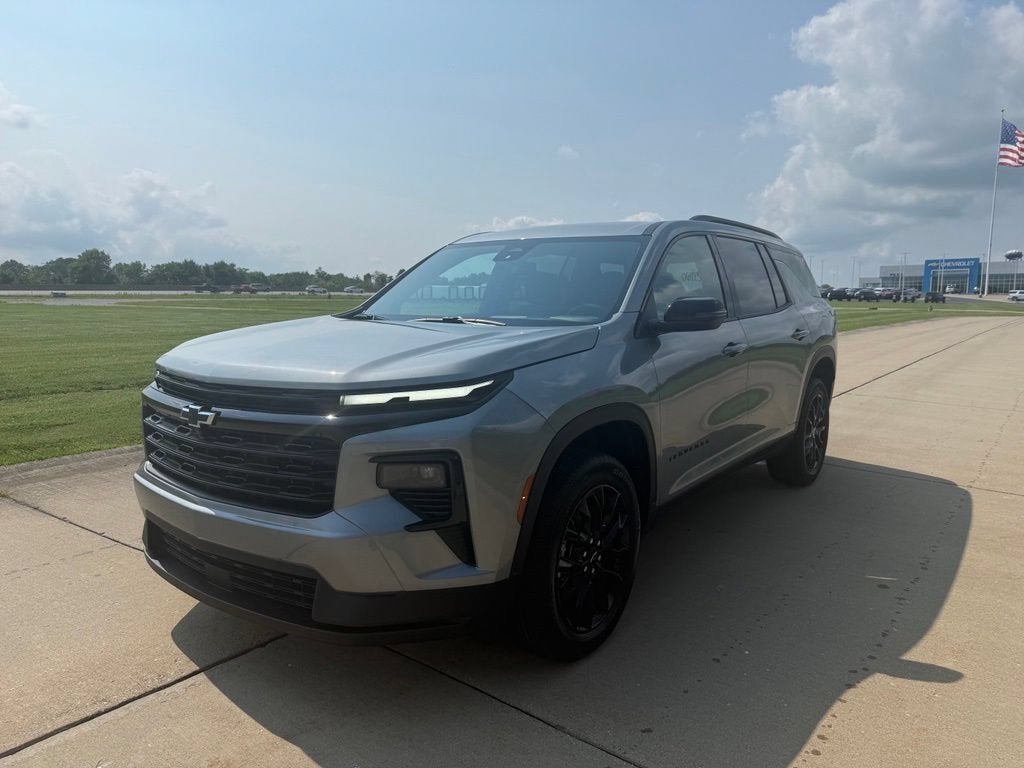 2026 Chevrolet Traverse LT - Photo 11