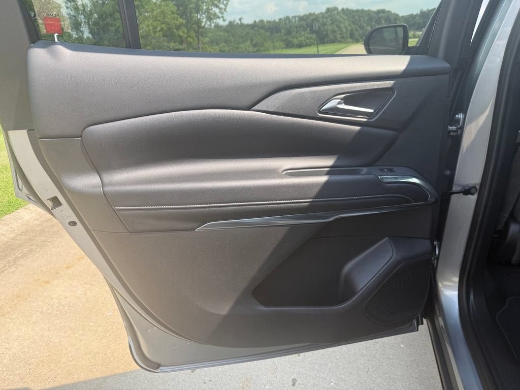 2026 Chevrolet Traverse LT - Photo 14