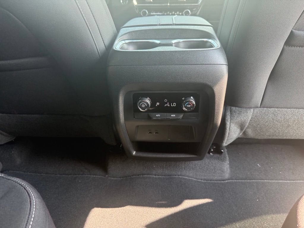 2026 Chevrolet Traverse LT - Photo 19