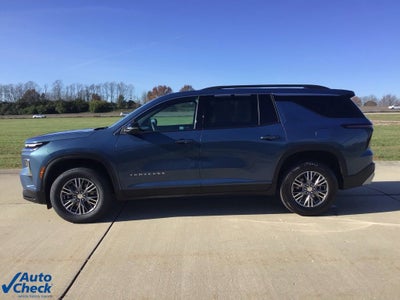 2024 Chevrolet Traverse LT
